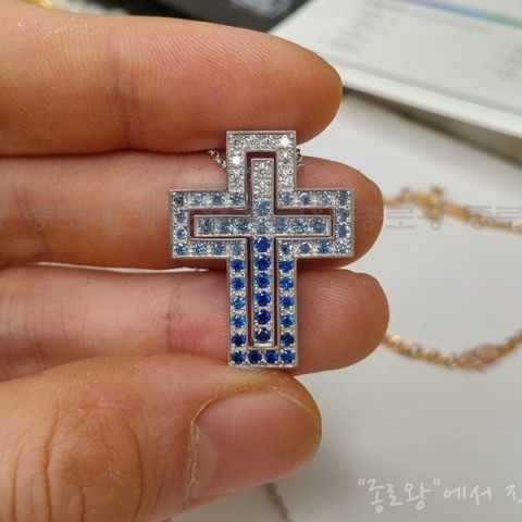 DAMIANI 다미아니 18K 골드 한정판 아이스버글 (23년12월11일)