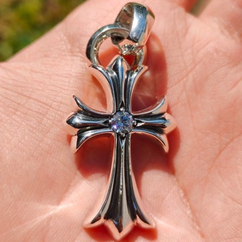 Chrome Hearts 크롬하츠 크로스 위드베일 팬던트 (1P쥬얼리버전)