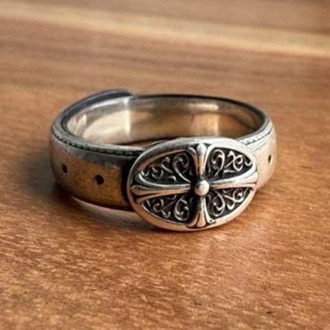 Chrome Hearts 크롬하츠 오발 크로스 벨트링 반지