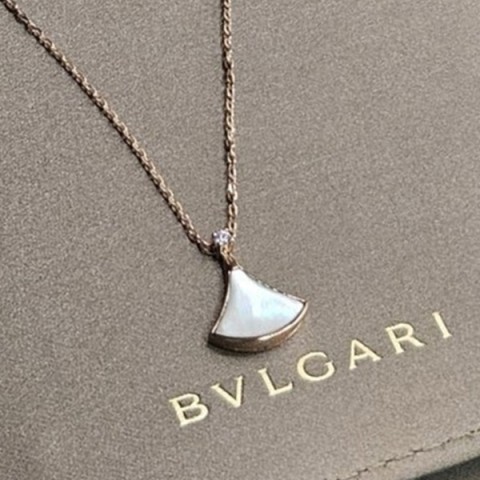 BVLGARI 불가리 디바스드림 목걸이 18K골드