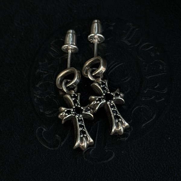 Chrome Hearts 크롬하츠 베이비팻 크로스 귀걸이 (쥬얼리버전)